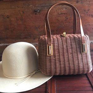 VINTAGE BROWN WOVEN SUMMER HANDBAG